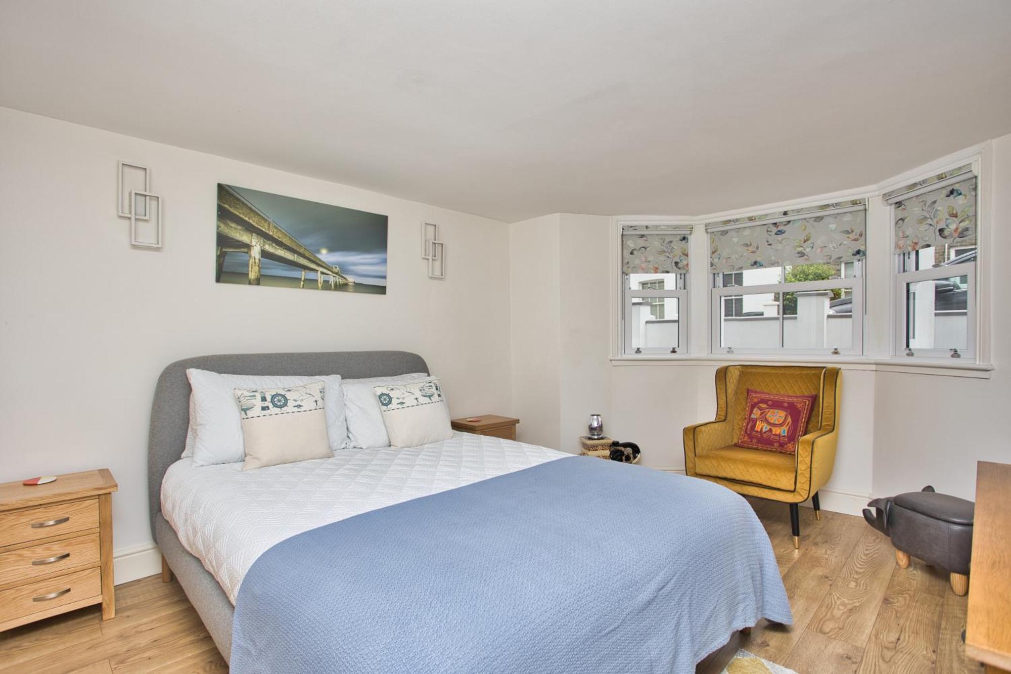 Spacious Seaside Escape In The Heart Of Deal, 4 Mins From The Beach エクステリア 写真