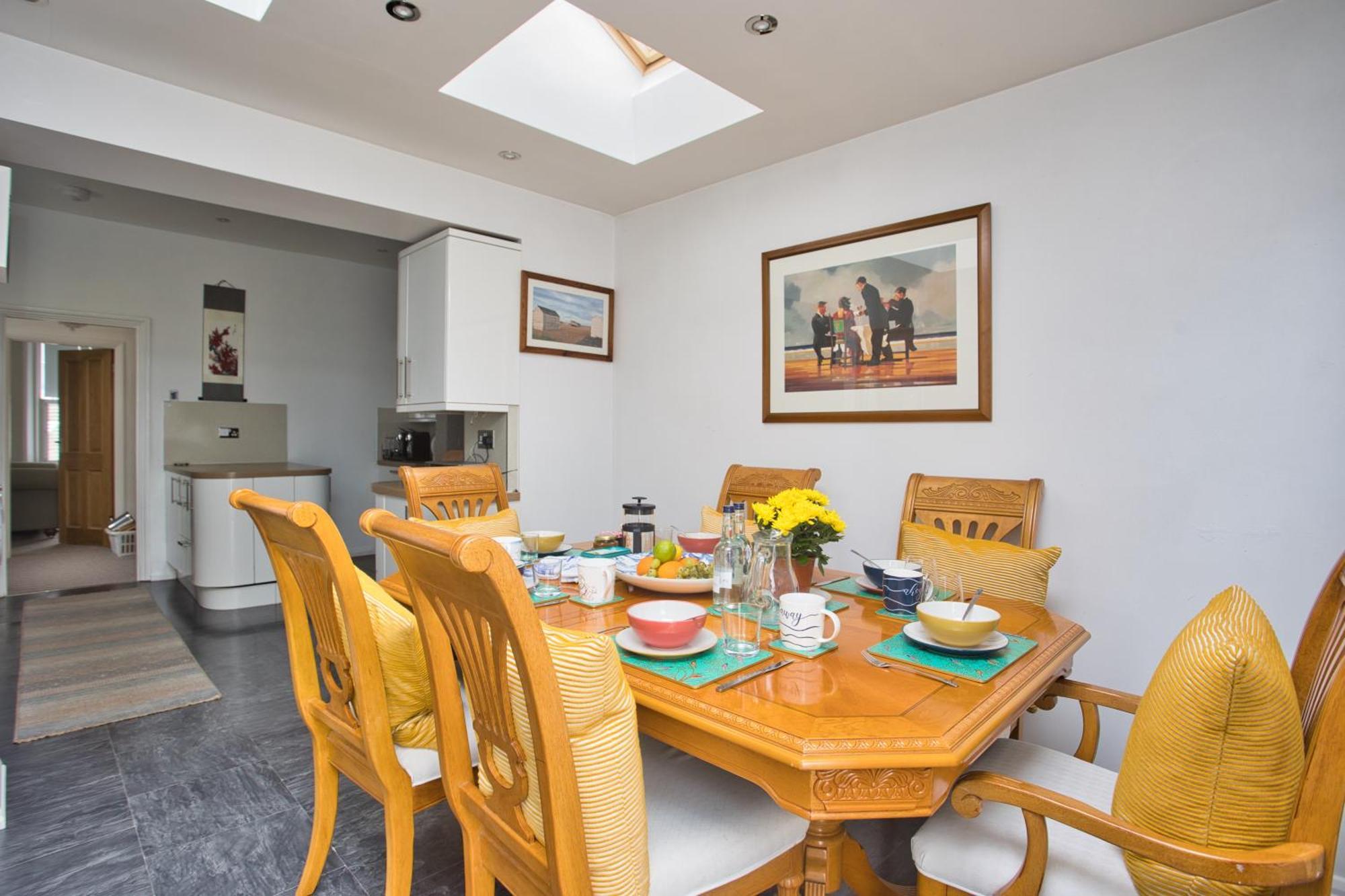 Spacious Seaside Escape In The Heart Of Deal, 4 Mins From The Beach エクステリア 写真